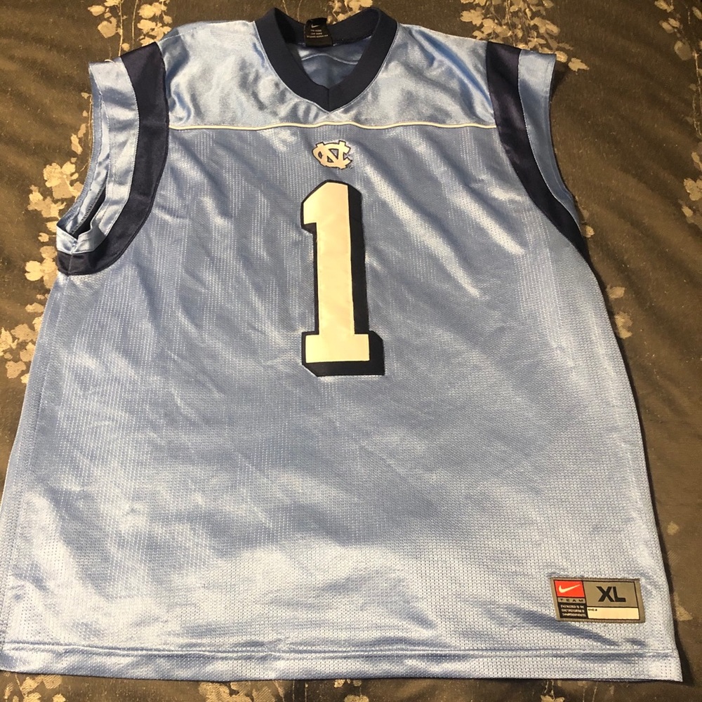 North Carolina Basketball Jersey Men’s XL